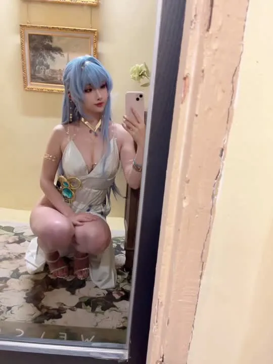 Rioko凉凉子 cosplay album Rioko Liangliangzi - Helen Gown - Video 56